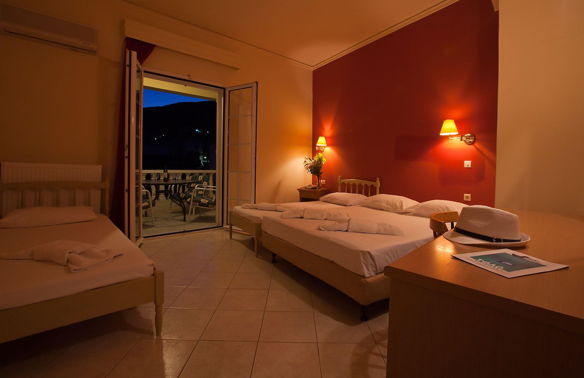Epidavria Hotel Толон Екстериор снимка