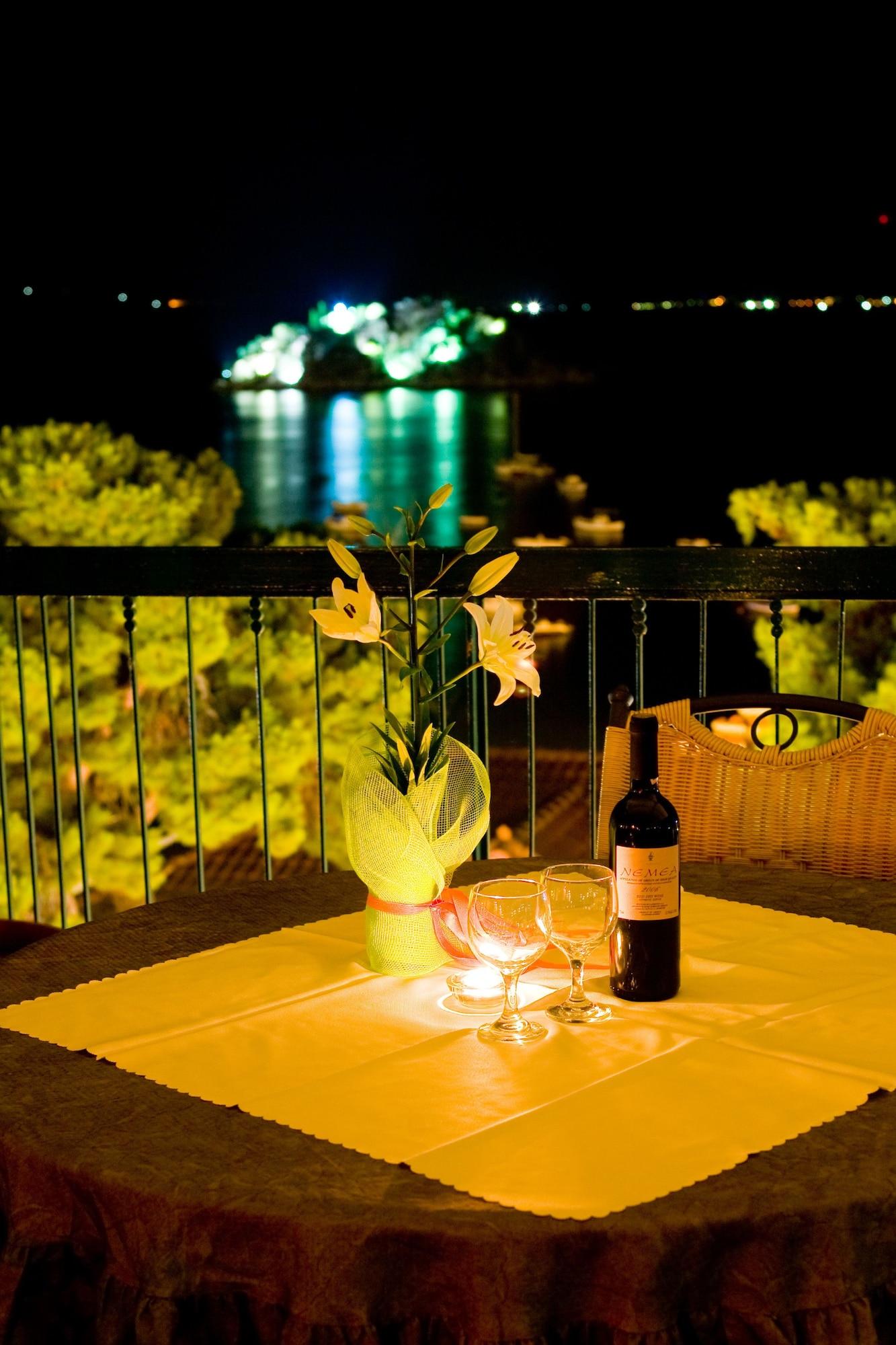 Epidavria Hotel Толон Екстериор снимка