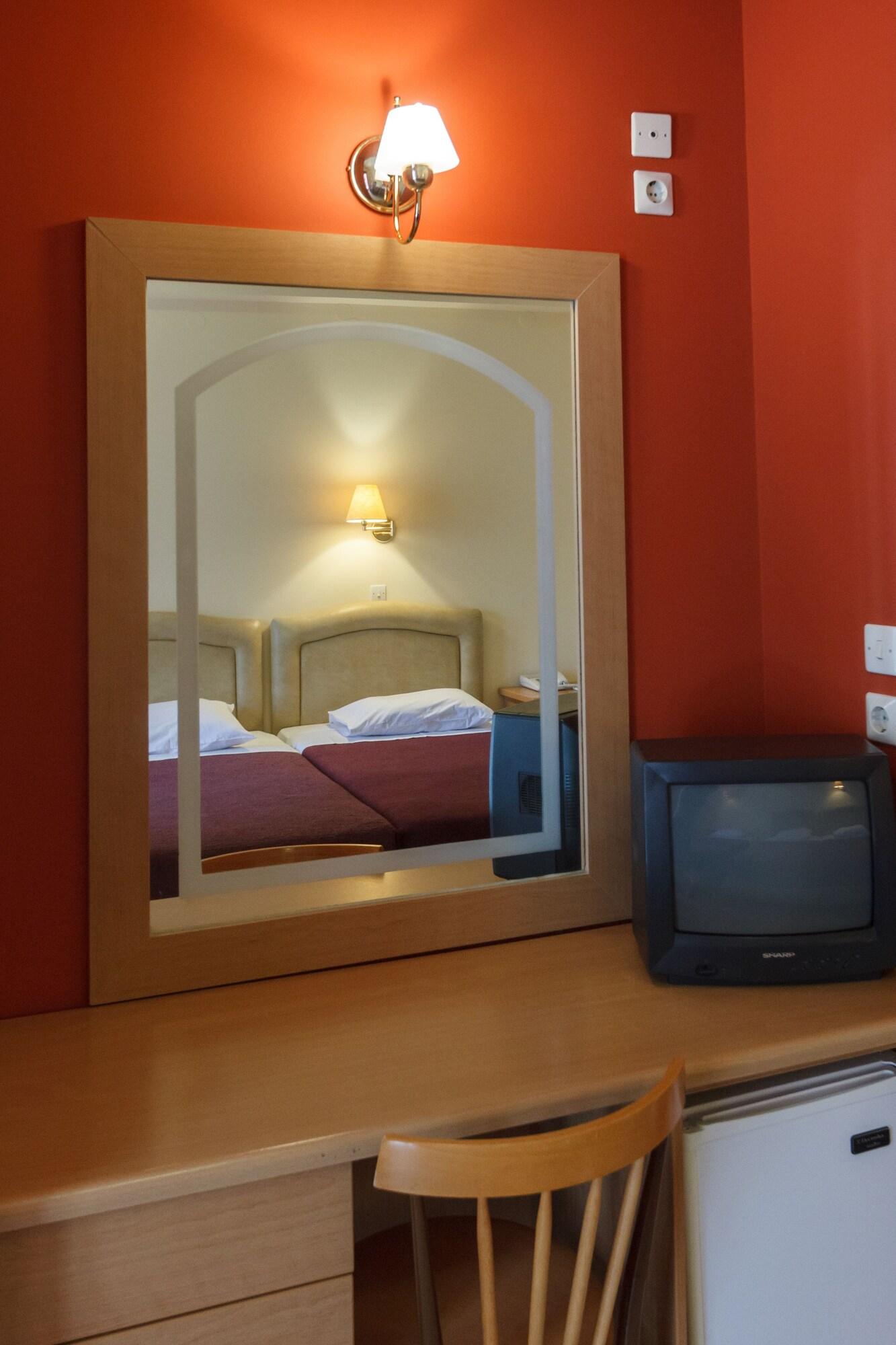 Epidavria Hotel Толон Екстериор снимка